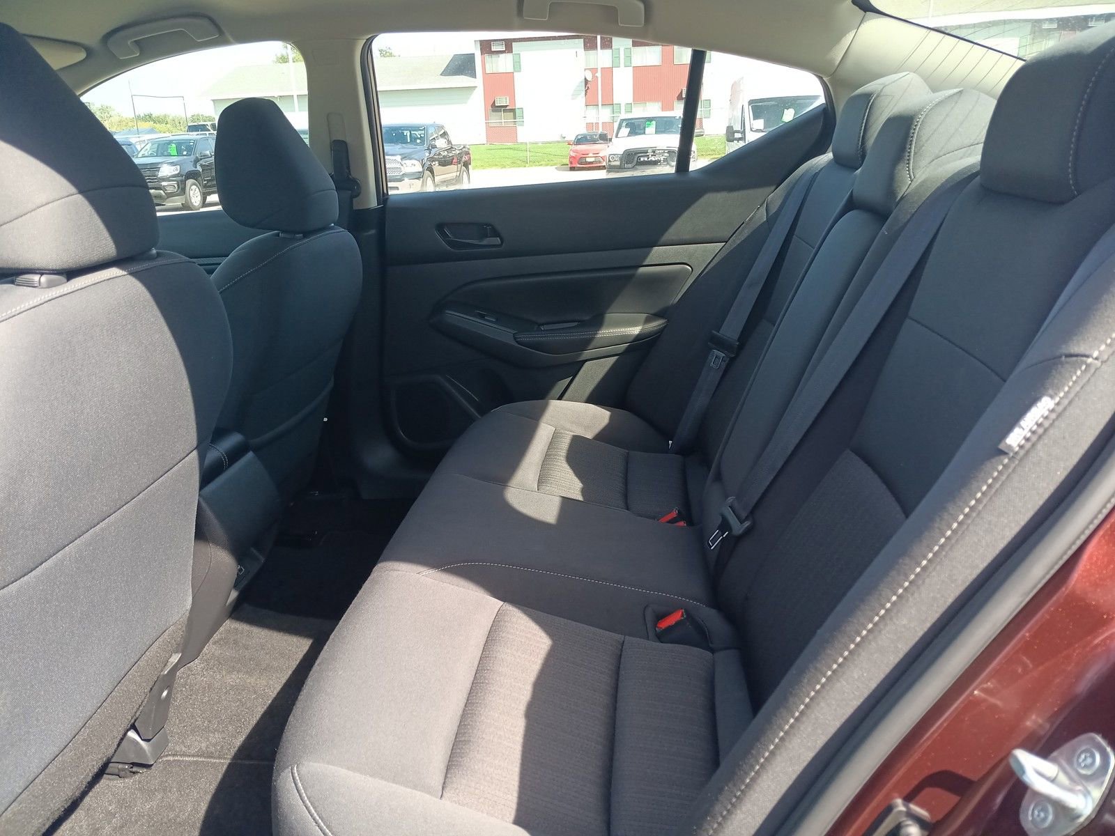 Used 2024 Nissan Altima 2.5 SV image 25