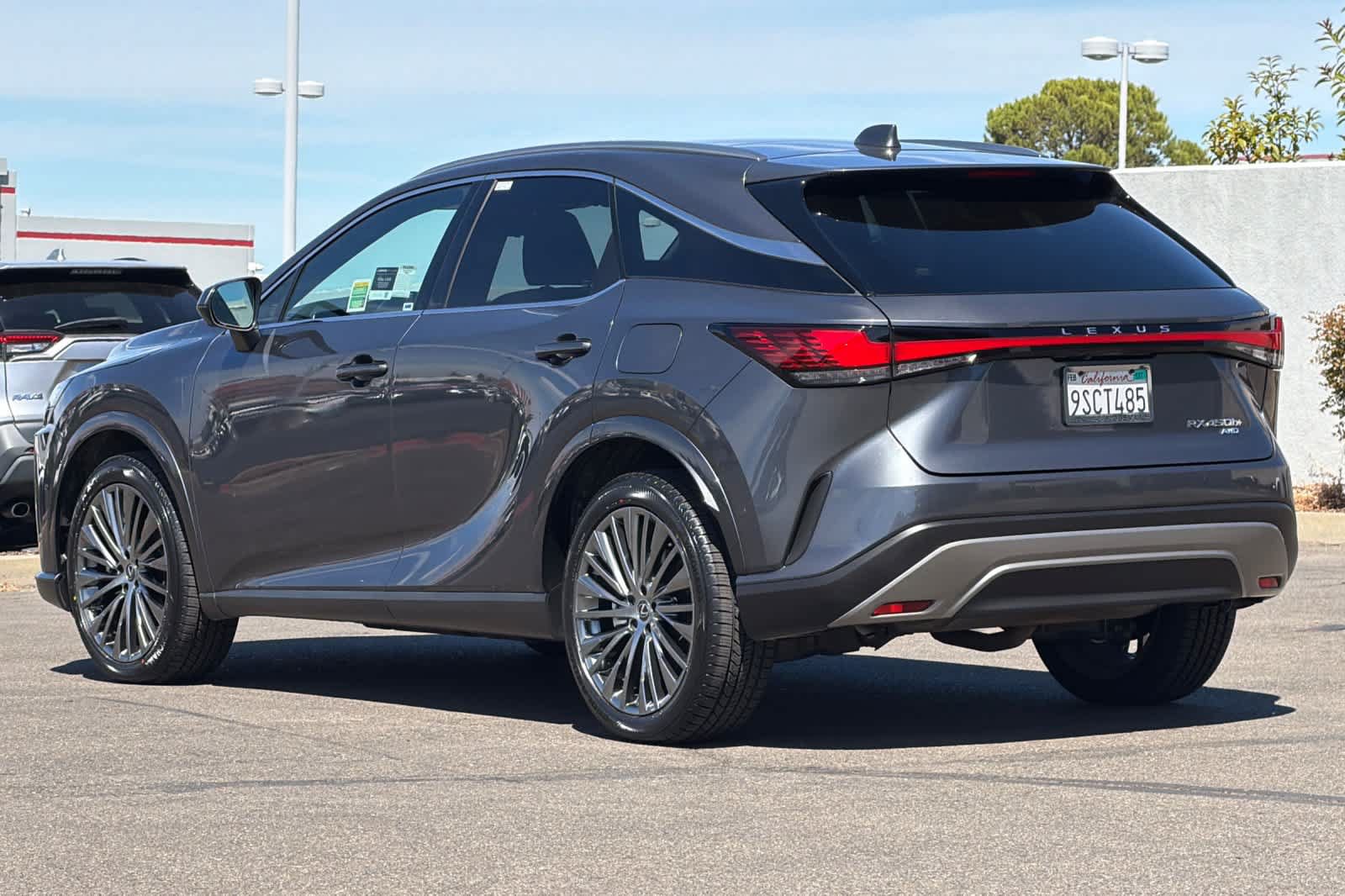 Certified 2025 Lexus RX 450h AWD w/ Convenience Package image 7