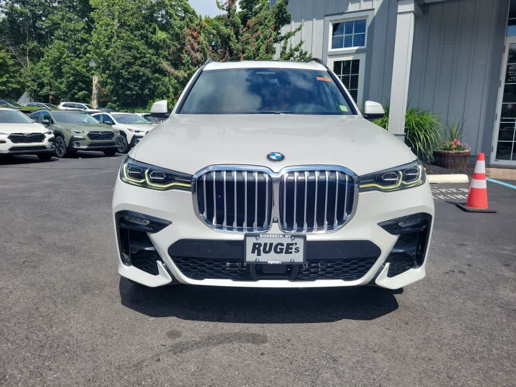Used 2019 BMW X7 xDrive50i w/ M Sport Package AWD/4WD image 9