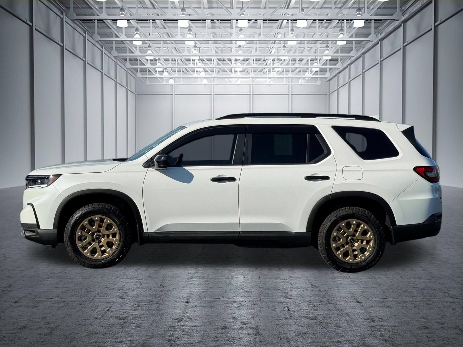 Used 2024 Honda Pilot TrailSport image 7