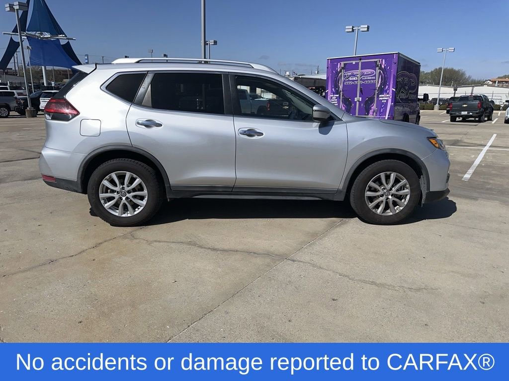 Used 2018 Nissan Rogue SV video 2