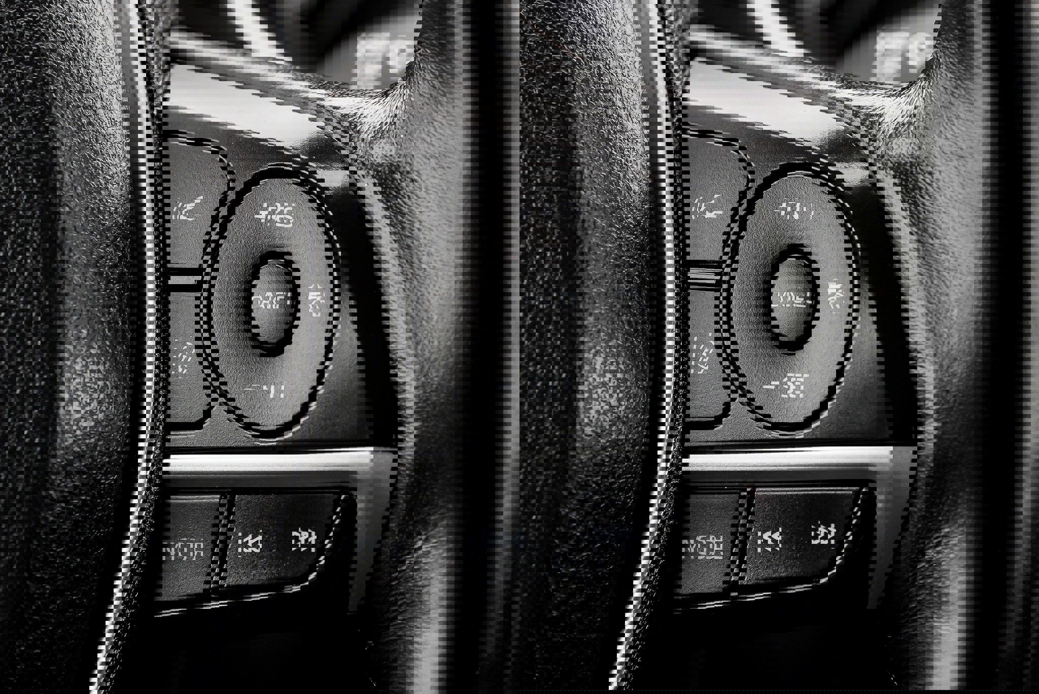 Certified 2021 Toyota Camry XLE AWD/4WD image 32