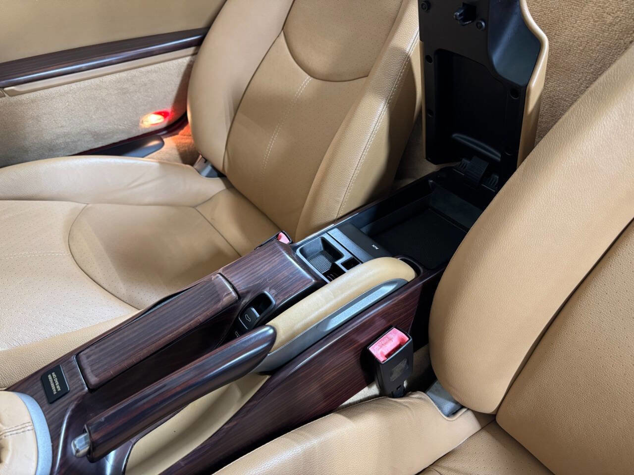 Used 2011 Porsche Boxster image 30