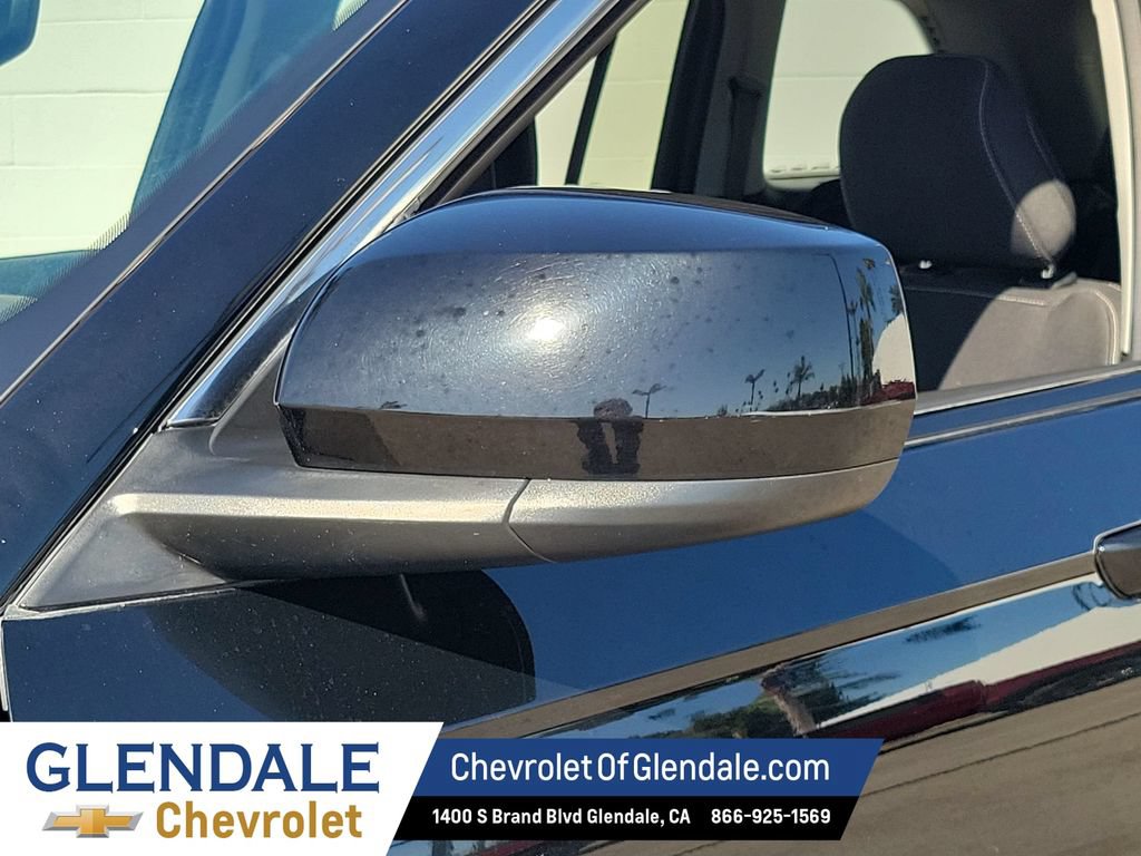 Used 2023 Jeep Grand Cherokee Laredo AWD/4WD image 18
