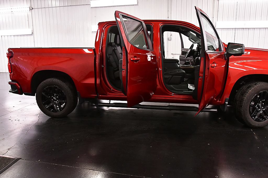 Used 2024 Chevrolet Silverado 1500 RST AWD/4WD image 34