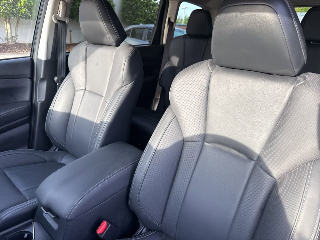 Used 2023 Subaru Ascent Limited w/ Technology Package image 25