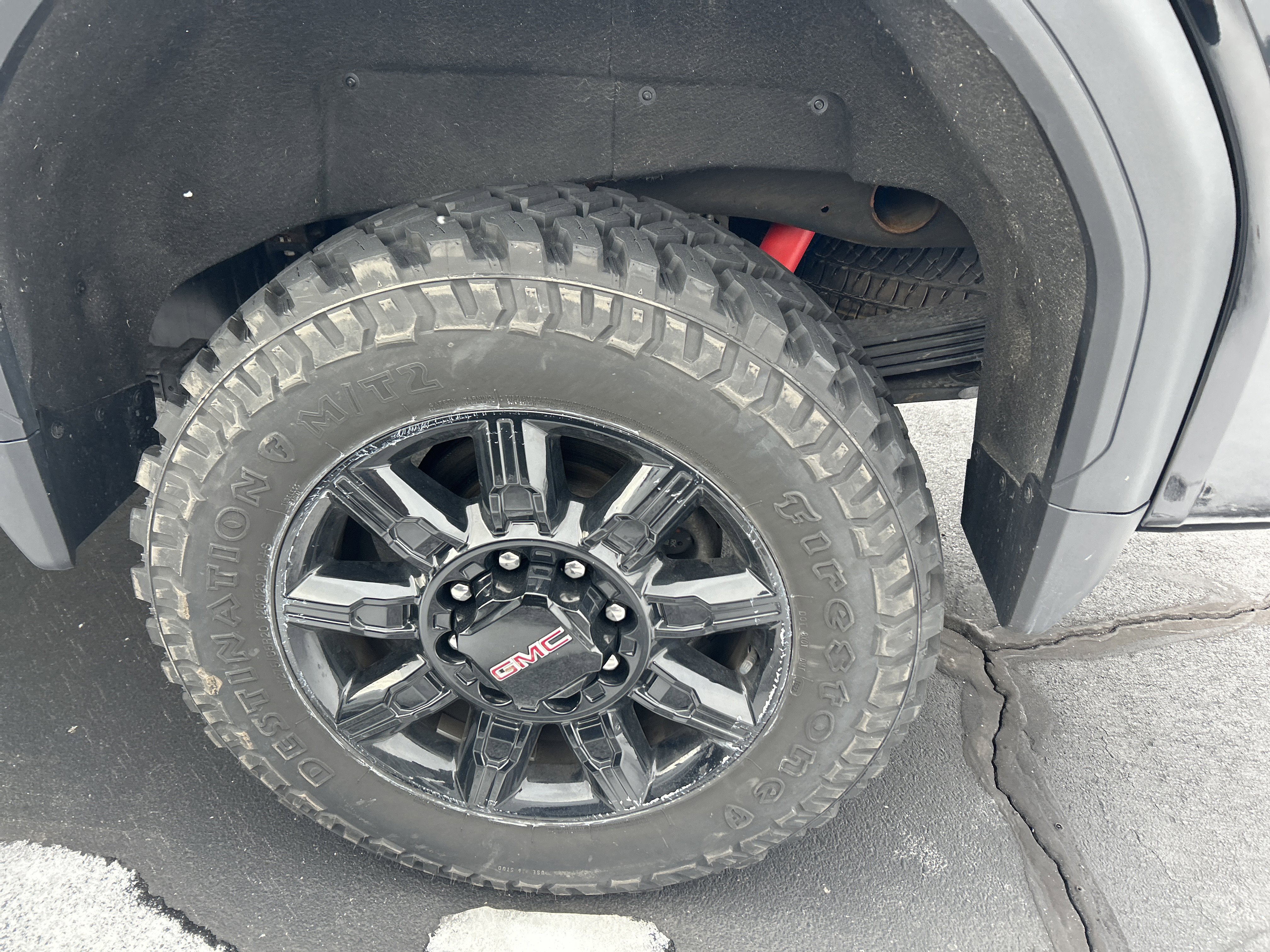 Used 2024 GMC Sierra 2500 AT4 image 10