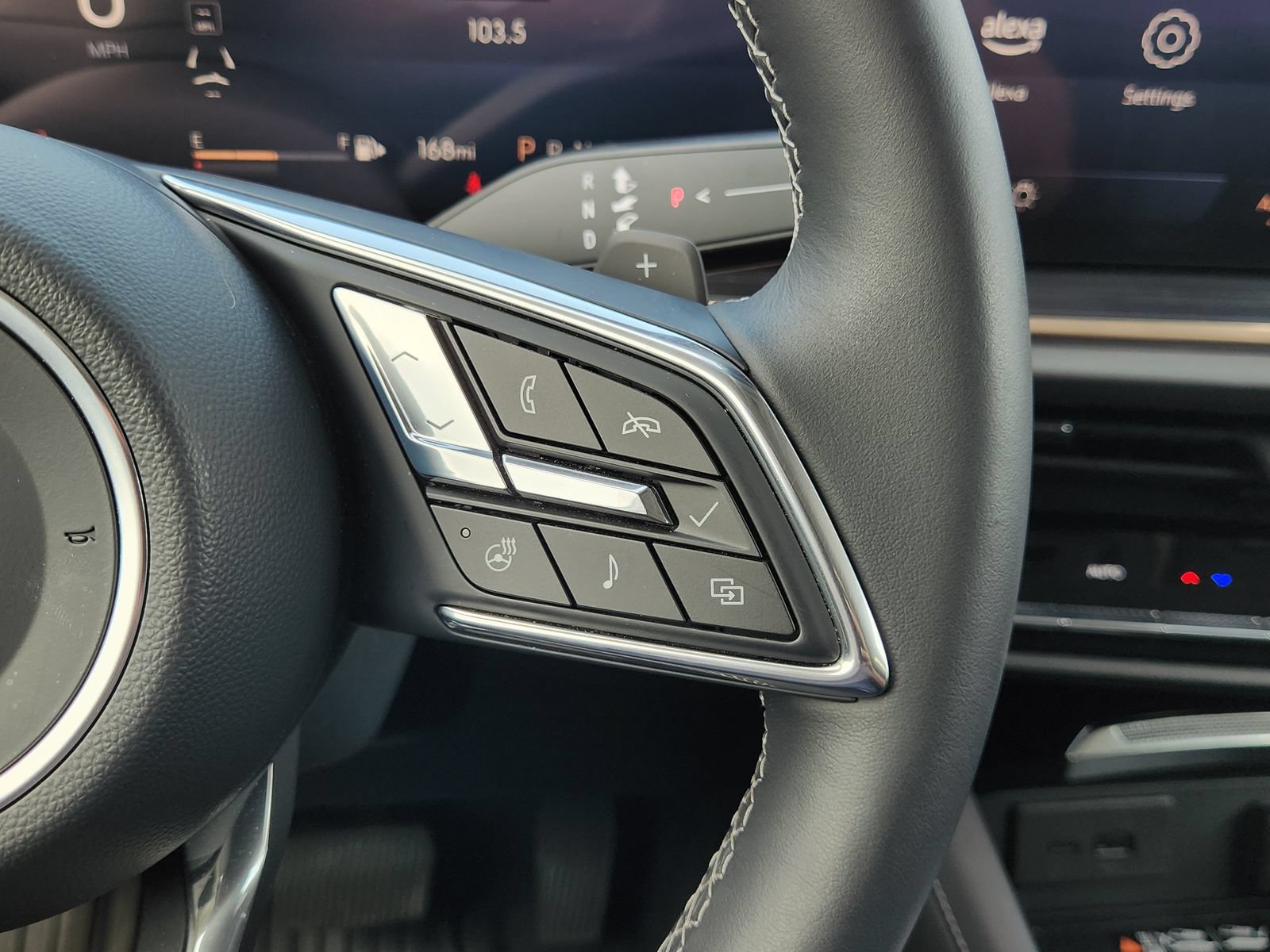 Used 2025 Buick Envision Avenir AWD/4WD image 33