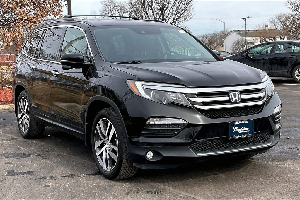 Used 2016 Honda Pilot Touring image 37