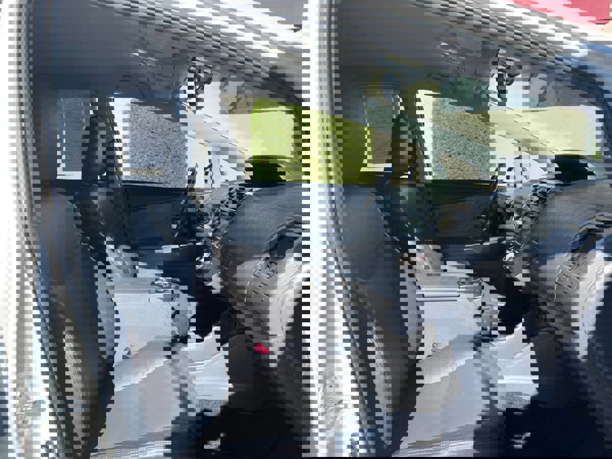 Used 2012 Toyota Prius V Five FWD image 21