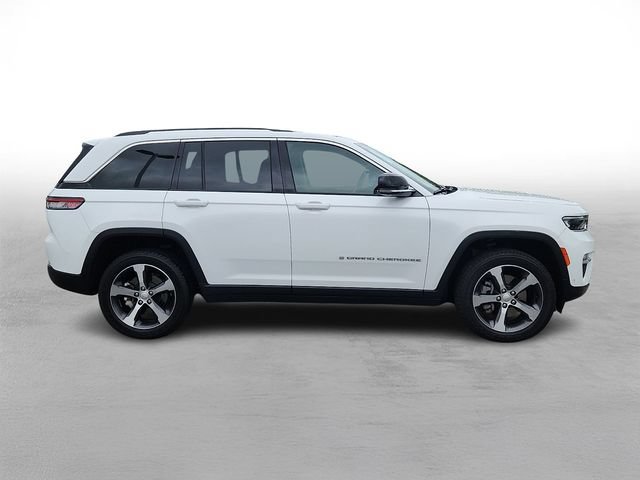 Used 2023 Jeep Grand Cherokee 4WD 4xe w/ Luxury Tech Group II image 7