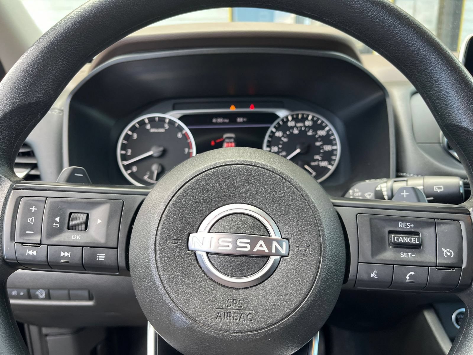 Used 2023 Nissan Rogue S FWD image 27