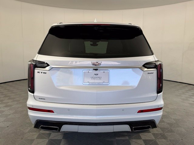 Used 2022 Cadillac XT6 Sport w/ Technology Package AWD/4WD image 8