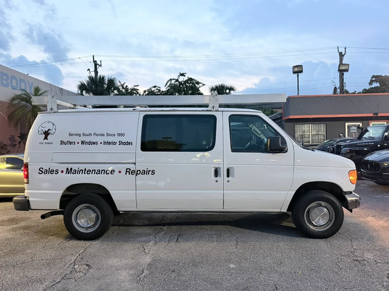 Used 2006 Ford E-250 and Econoline 250 RWD image 4