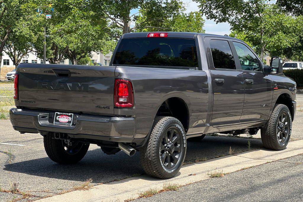 New 2026 RAM 2500 Big Horn AWD/4WD image 4