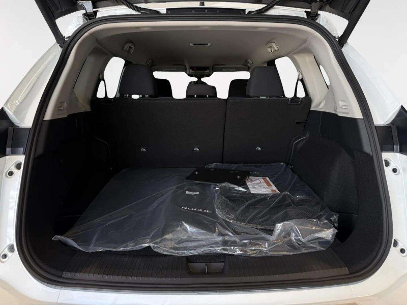 New 2026 Nissan Rogue SV AWD/4WD image 25