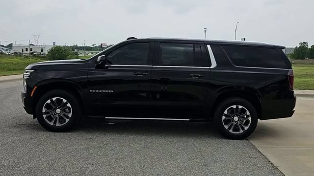 New 2026 Chevrolet Suburban LS w/ Max Trailering Package AWD/4WD image 5