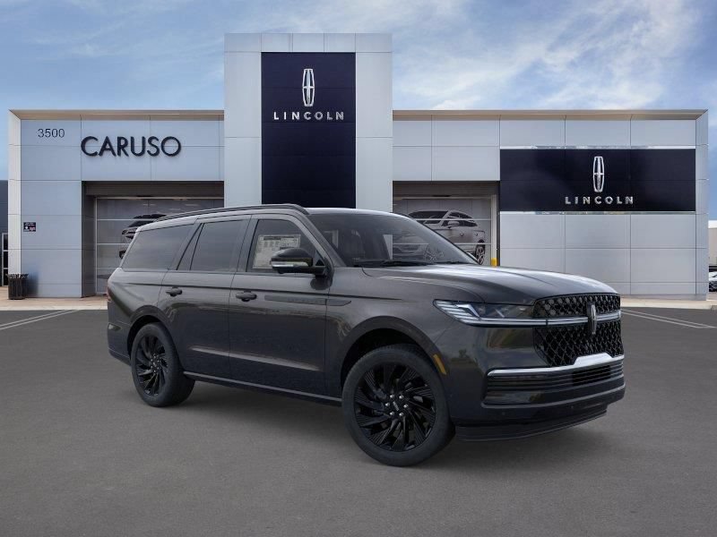 New 2026 Lincoln Navigator Reserve w/ Jet Appearance Package AWD/4WD image 7