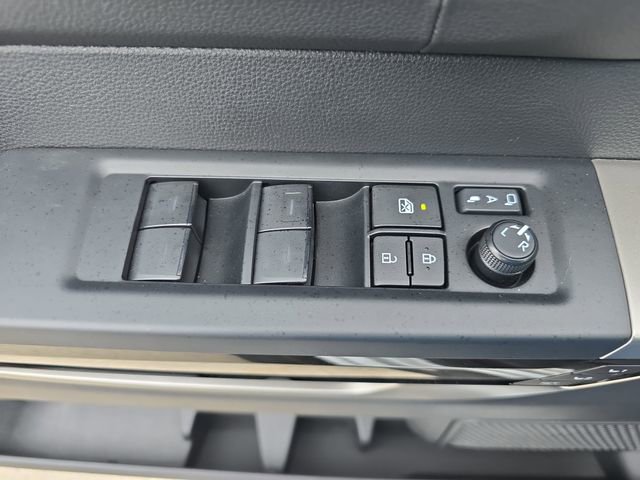 Used 2026 Toyota Tundra Limited w/ TRD Off-Road Package image 27