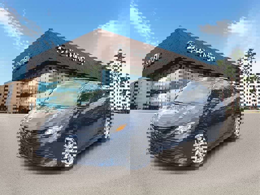 Used 2020 Toyota Camry LE