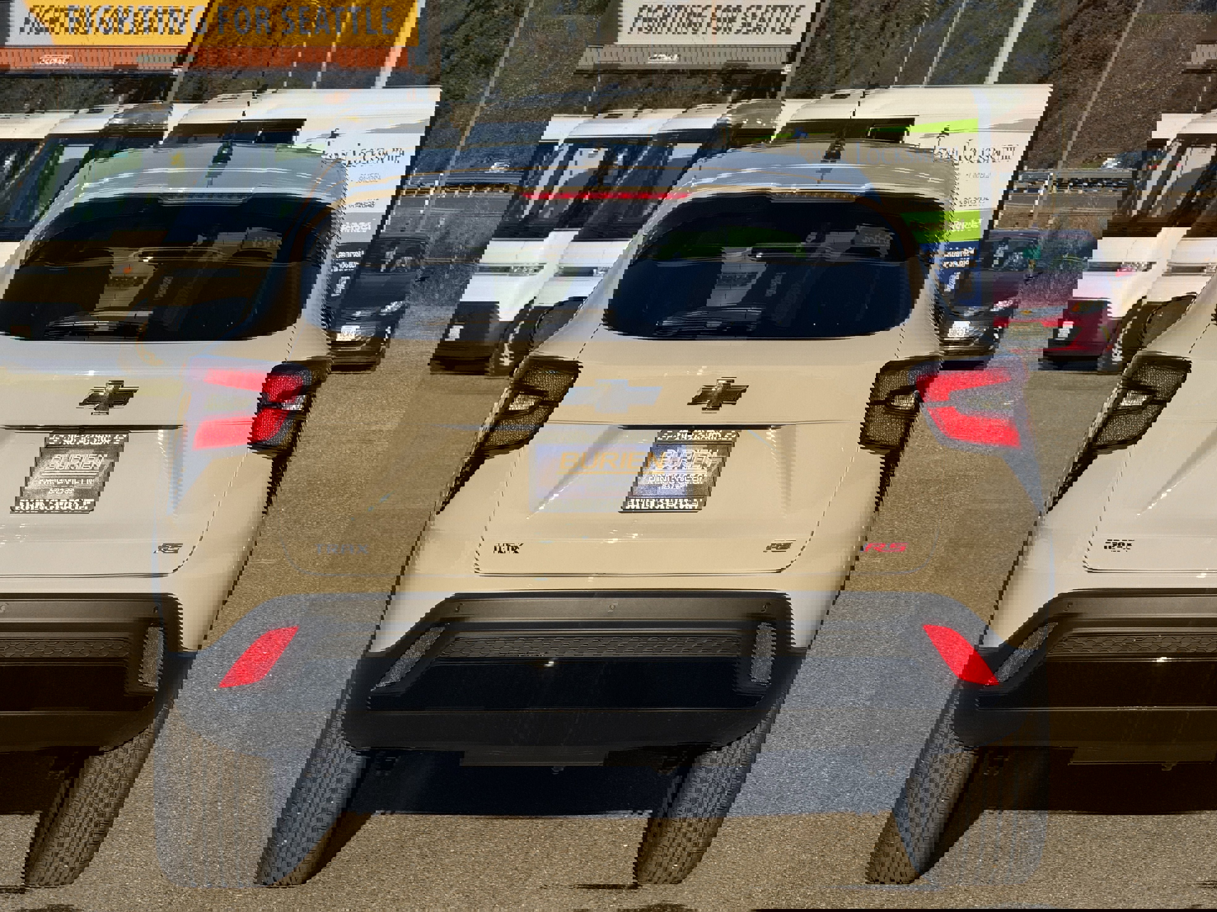 New 2026 Chevrolet Trax RS w/ Sunroof Package image 4