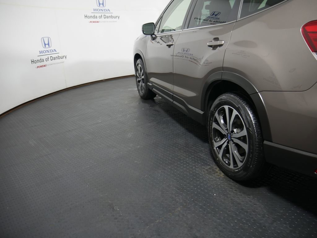 Used 2023 Subaru Forester Limited image 11