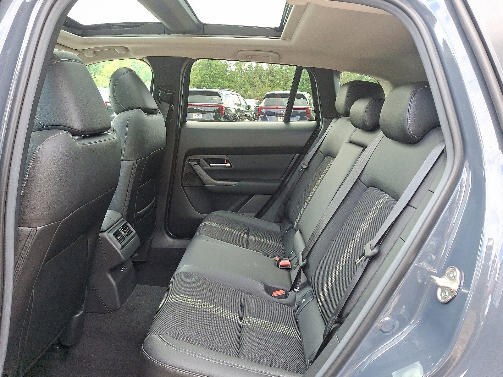 New 2025 MAZDA CX-50 AWD 2.5 S w/ Cargo Package image 6