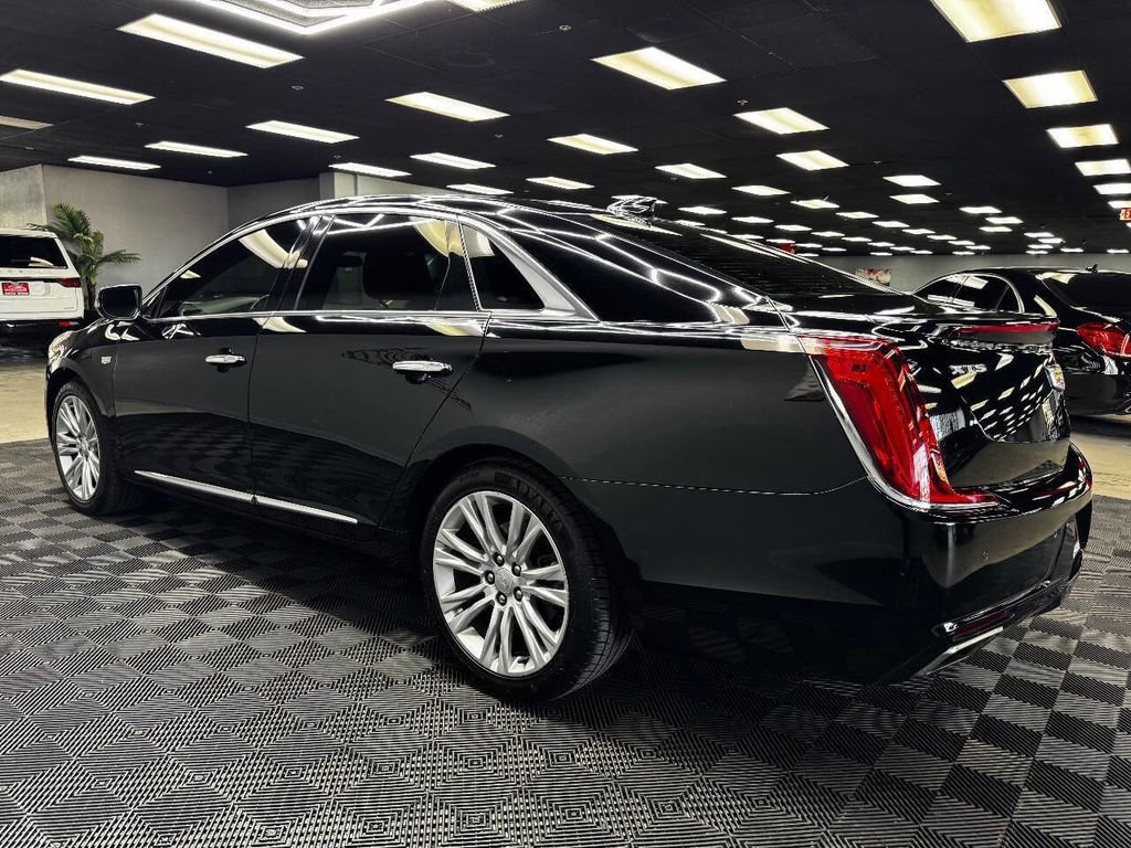 Used 2018 Cadillac XTS Luxury image 9