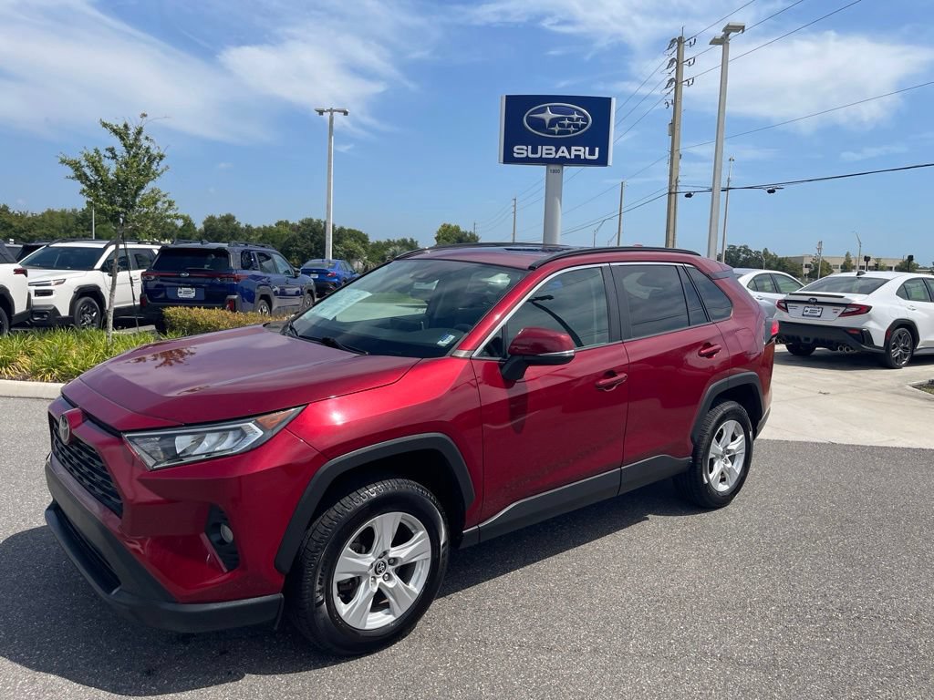 Used 2021 Toyota RAV4 XLE w/ Convenience Package FWD video 1
