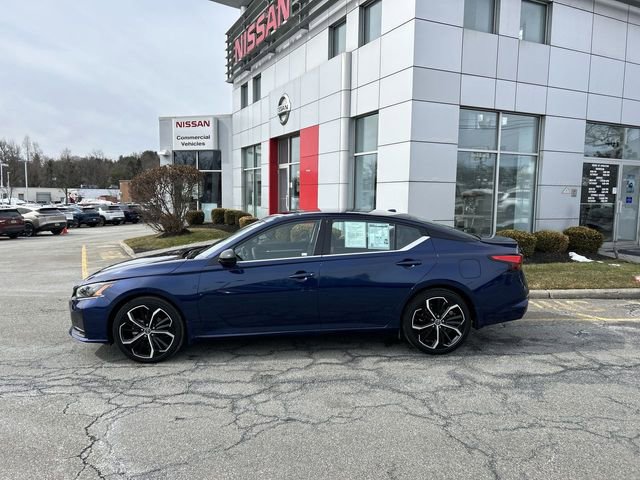 Used 2023 Nissan Altima 2.5 SR image 5