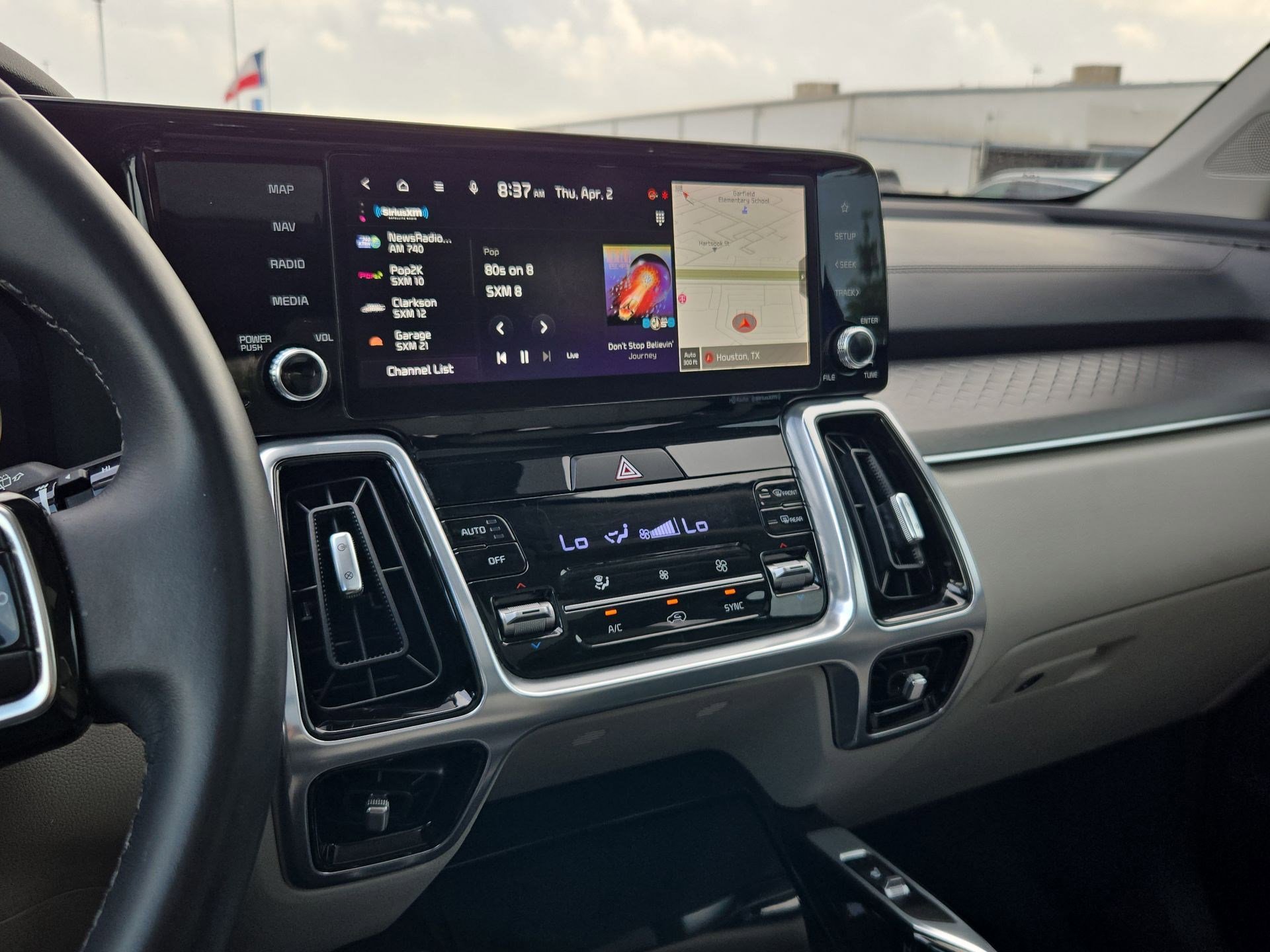 Used 2023 Kia Sorento SX image 24