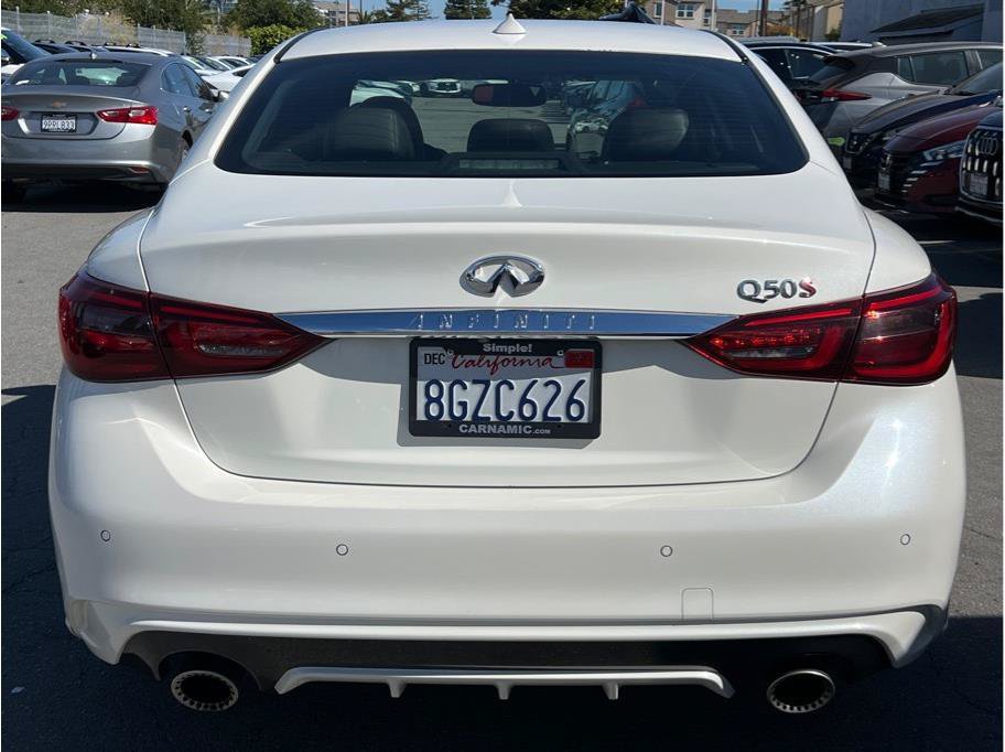 Used 2019 INFINITI Q50 Red Sport 400 w/ Sensory Package RWD image 4