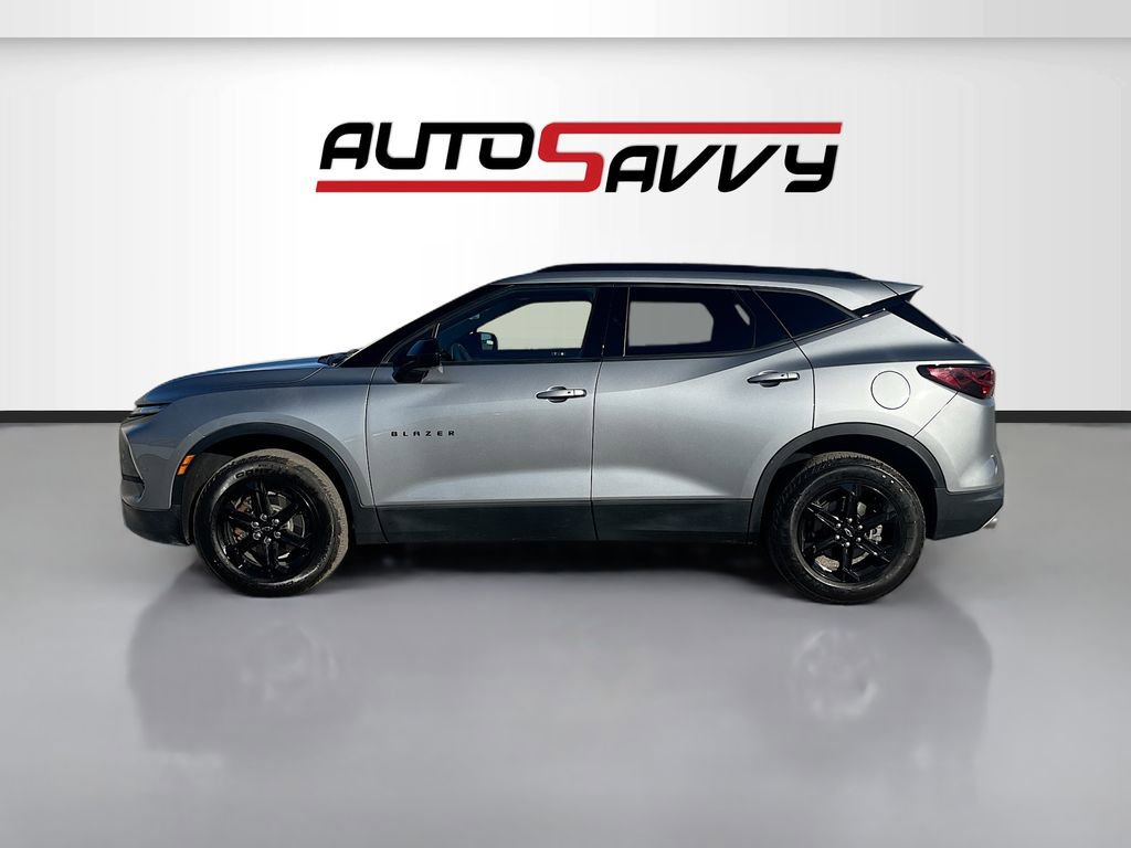 Used 2023 Chevrolet Blazer LT w/ Midnight/Sport Edition image 4