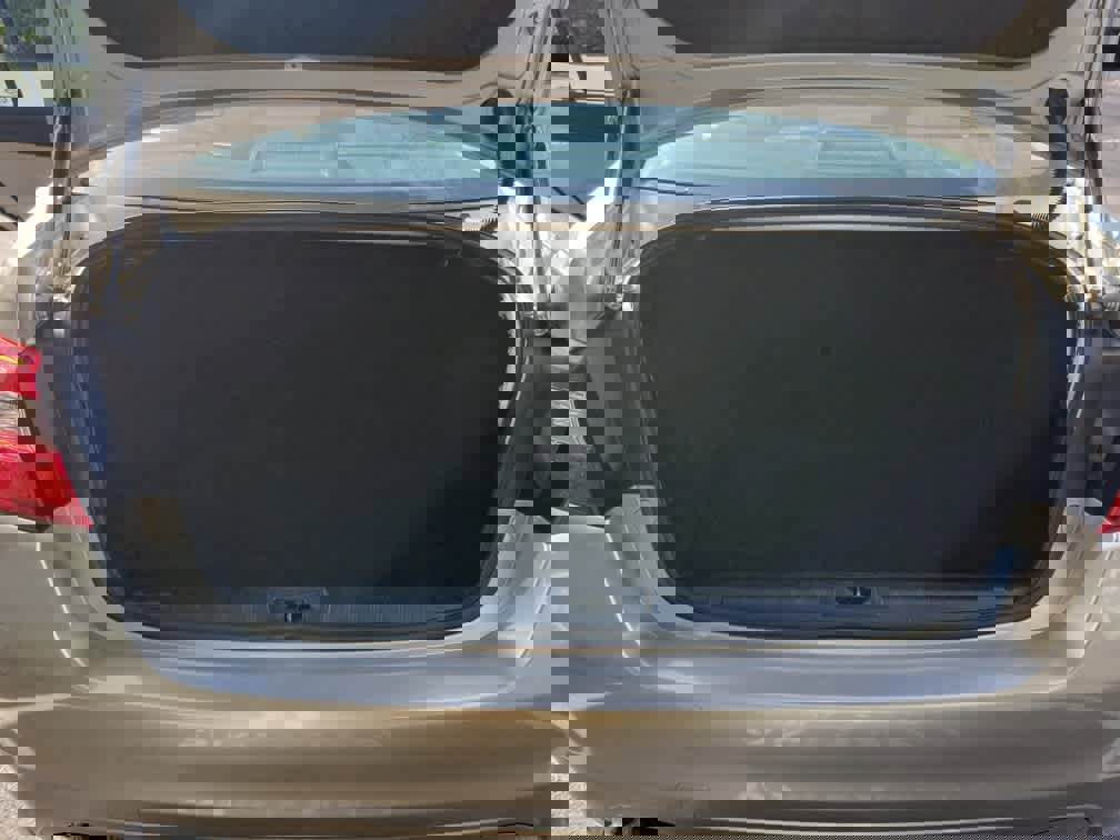 Used 2016 Subaru Legacy 2.5i Limited image 34