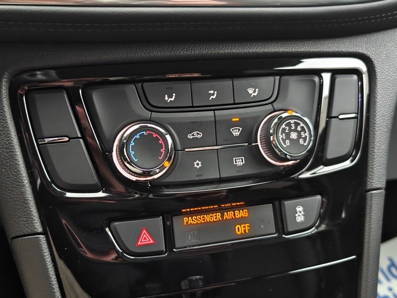 Certified 2022 Buick Encore Preferred w/ Safety Package image 28