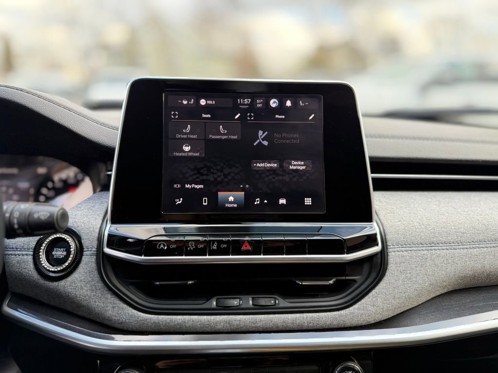 Used 2022 Jeep Compass Latitude w/ Convenience Group image 9