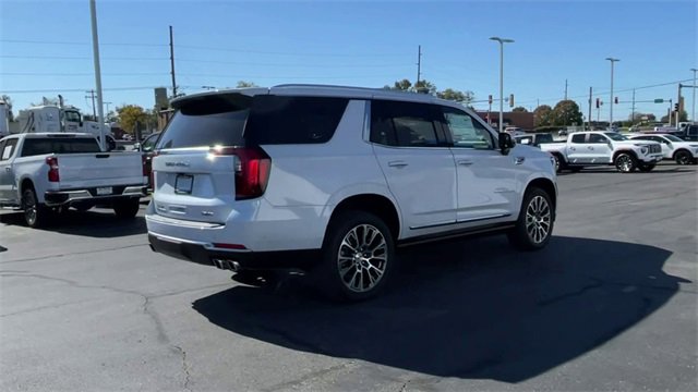 New 2026 GMC Yukon Denali w/ Sun & Power Step Package image 8