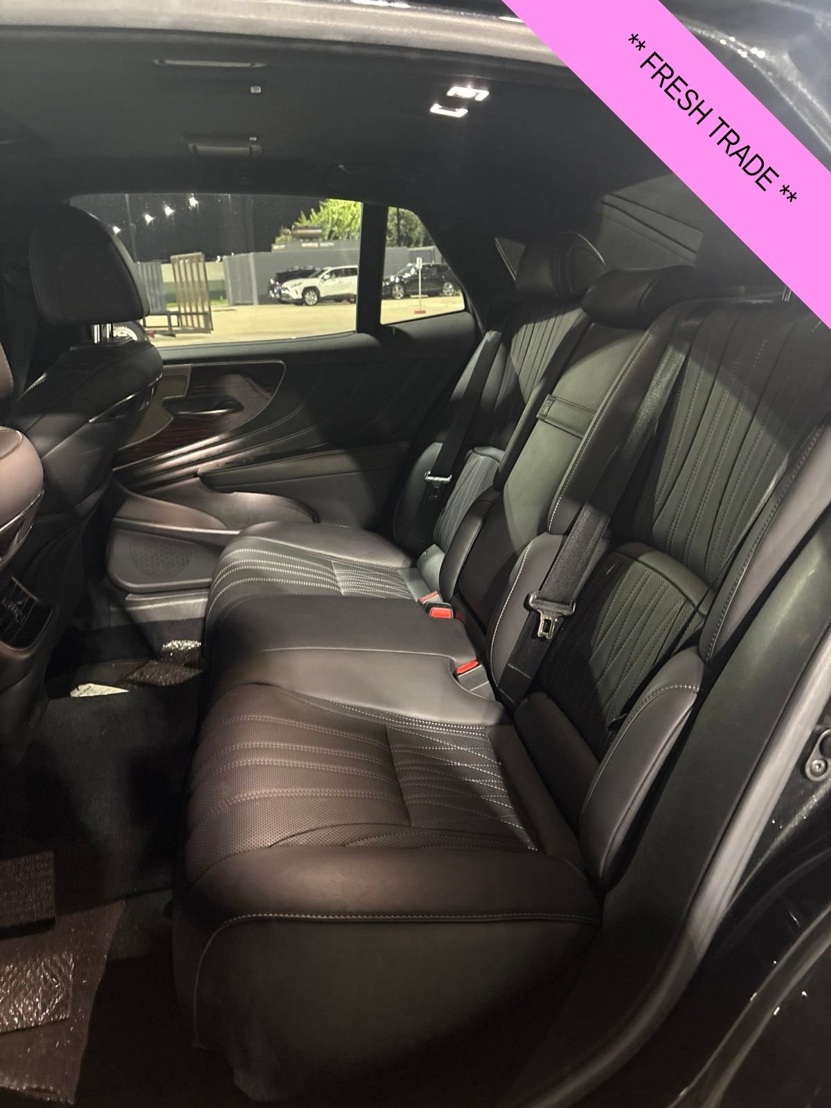 Used 2021 Lexus LS 500 w/ Interior Upgrade Package RWD image 21