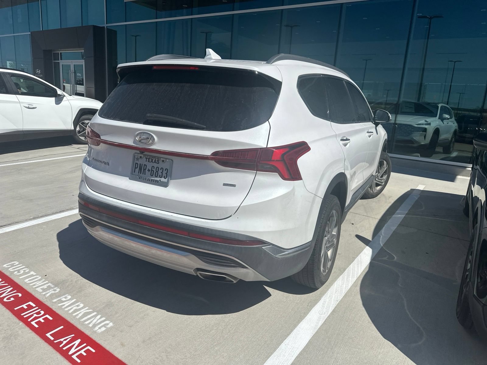 Used 2021 Hyundai Santa Fe SEL w/ Convenience + Premium Package AWD/4WD image 7