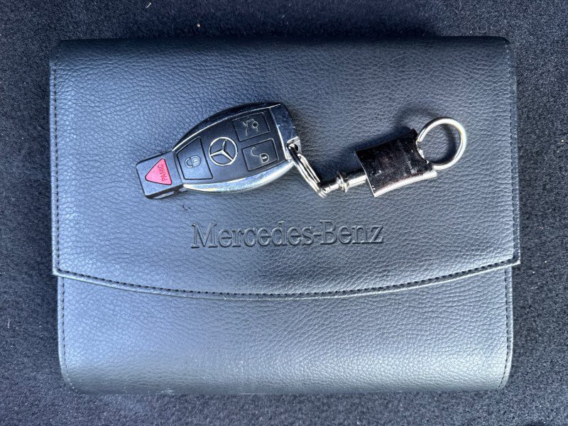 Used 2010 Mercedes-Benz E 63 AMG Sedan image 36