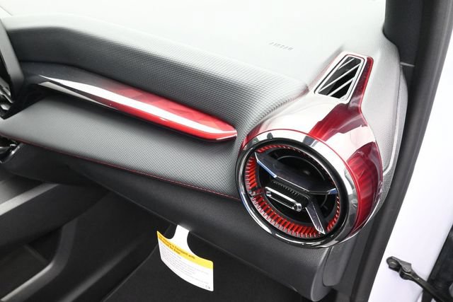 New 2027 Chevrolet Equinox RS FWD image 31