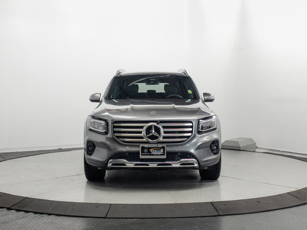 Certified 2026 Mercedes-Benz GLB 250 4MATIC image 2