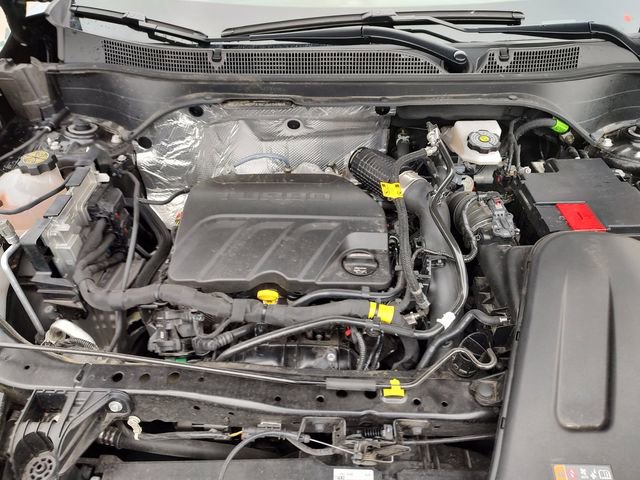 Used 2025 Chevrolet Trax ACTIV w/ Sunroof Package image 33