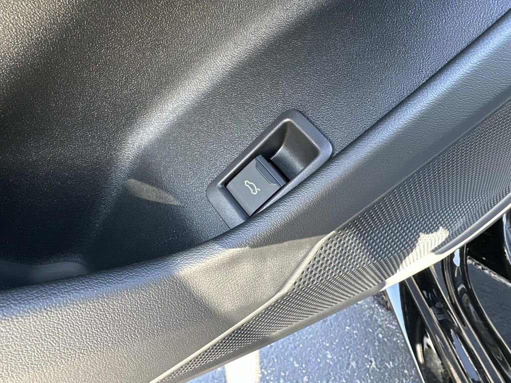 New 2026 Audi A6 Premium Plus image 12