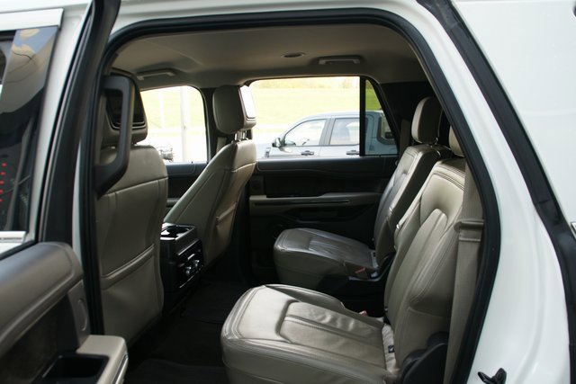 Used 2021 Ford Expedition Max Limited image 29
