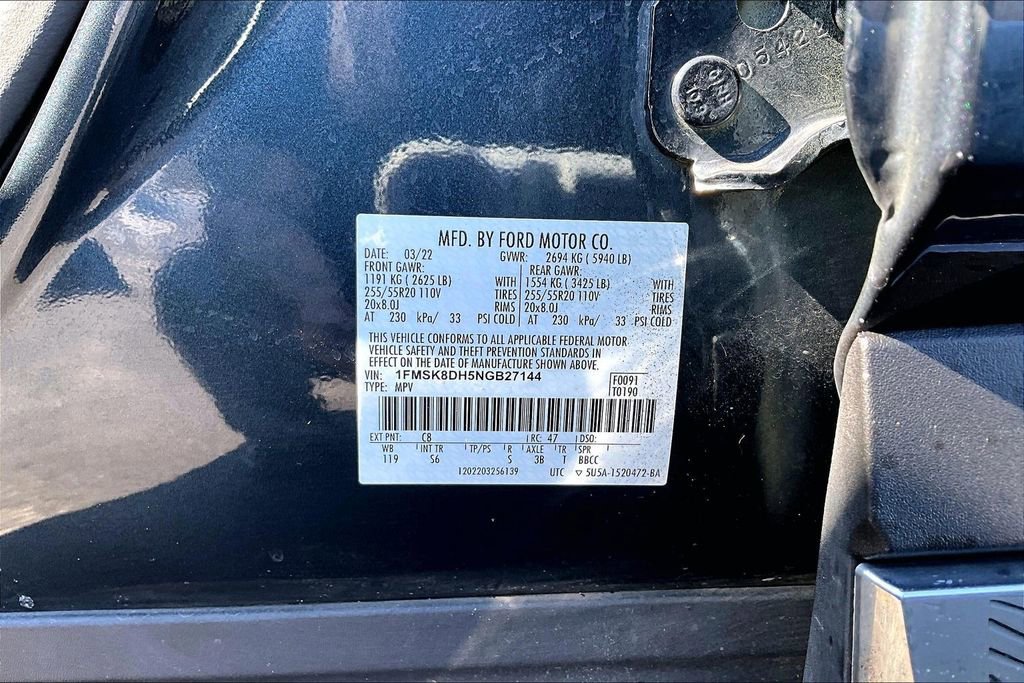 Used 2022 Ford Explorer XLT w/ Equipment Group 202A image 18