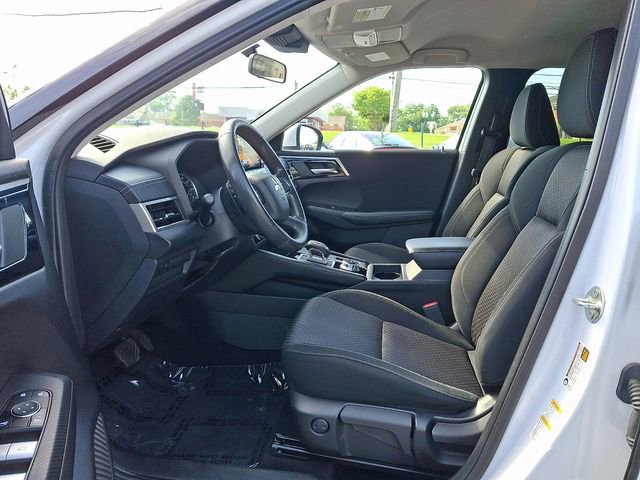 Used 2022 Mitsubishi Outlander ES AWD/4WD image 13