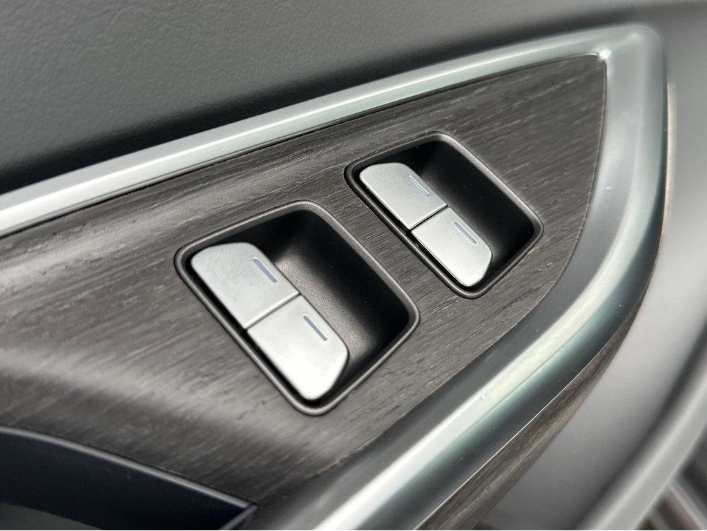 Used 2024 Lucid Air Touring image 34