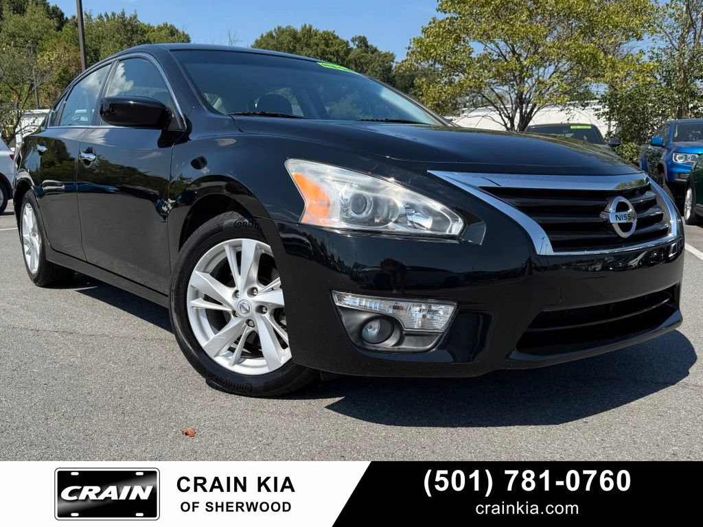 Used 2015 Nissan Altima 2.5 SV FWD image 1