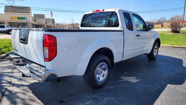 Used 2014 Nissan Frontier S RWD image 5